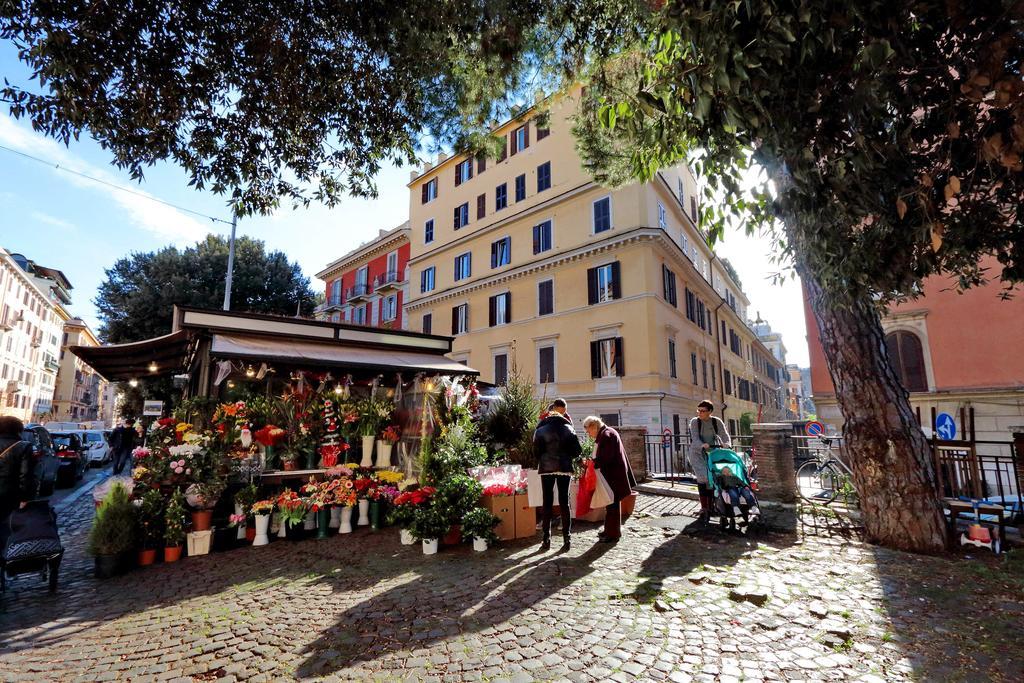 Piazza Capponi Apartment Rome Bagian luar foto