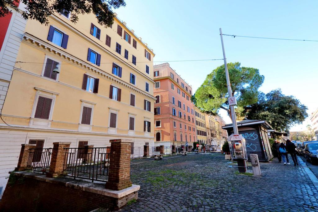 Piazza Capponi Apartment Rome Bagian luar foto