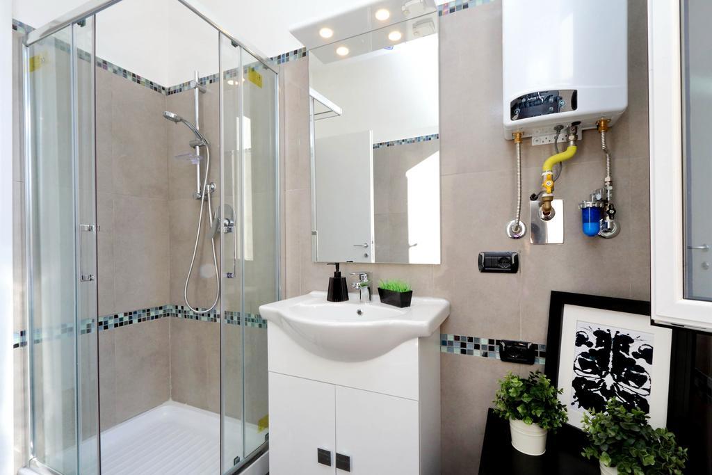 Piazza Capponi Apartment Rome Bagian luar foto