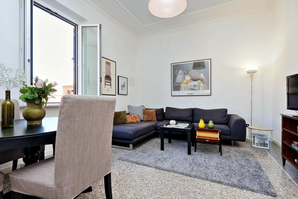 Piazza Capponi Apartment Rome Bagian luar foto